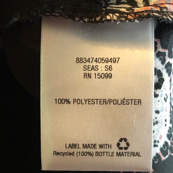 Layered Paisley V-Neck Crop Top Sleeveless - Picture 4 of 5